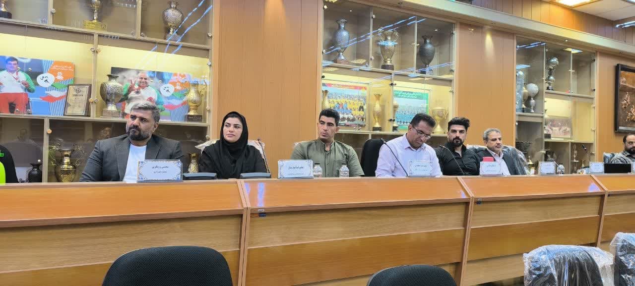 برگزاری مجمع عمومی سالیانه هیات وزنه‌برداری استان اصفهان+تصاویر