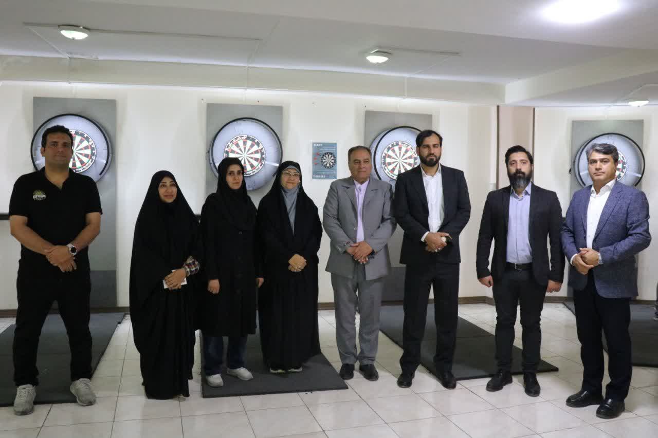 پایان مسابقات دارت آقایان و بانوان/نایب قهرمانی مدیرمسئول پایگاه خبری ذرهبین ورزش پایان مسابقات دارت آقایان و بانوان/نایب قهرمانی مدیرمسئول پایگاه خبری ذرهبین ورزش