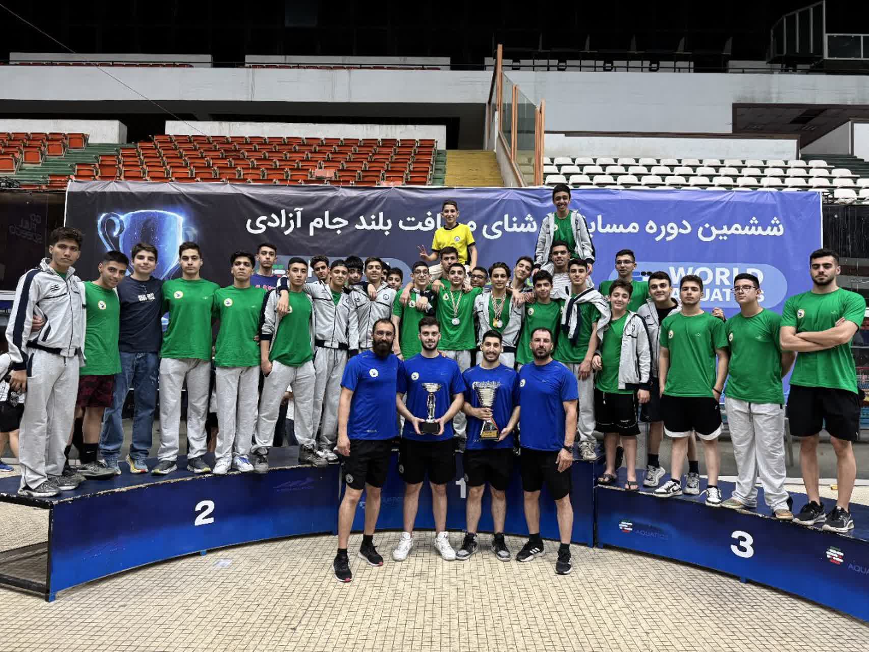 درخشش شناگران اریس اصفهان در کشور