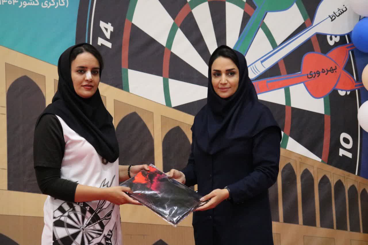 اصفهان صدرنشین مرحله نخست لیگ دارت کارگران کشور+تصاویر