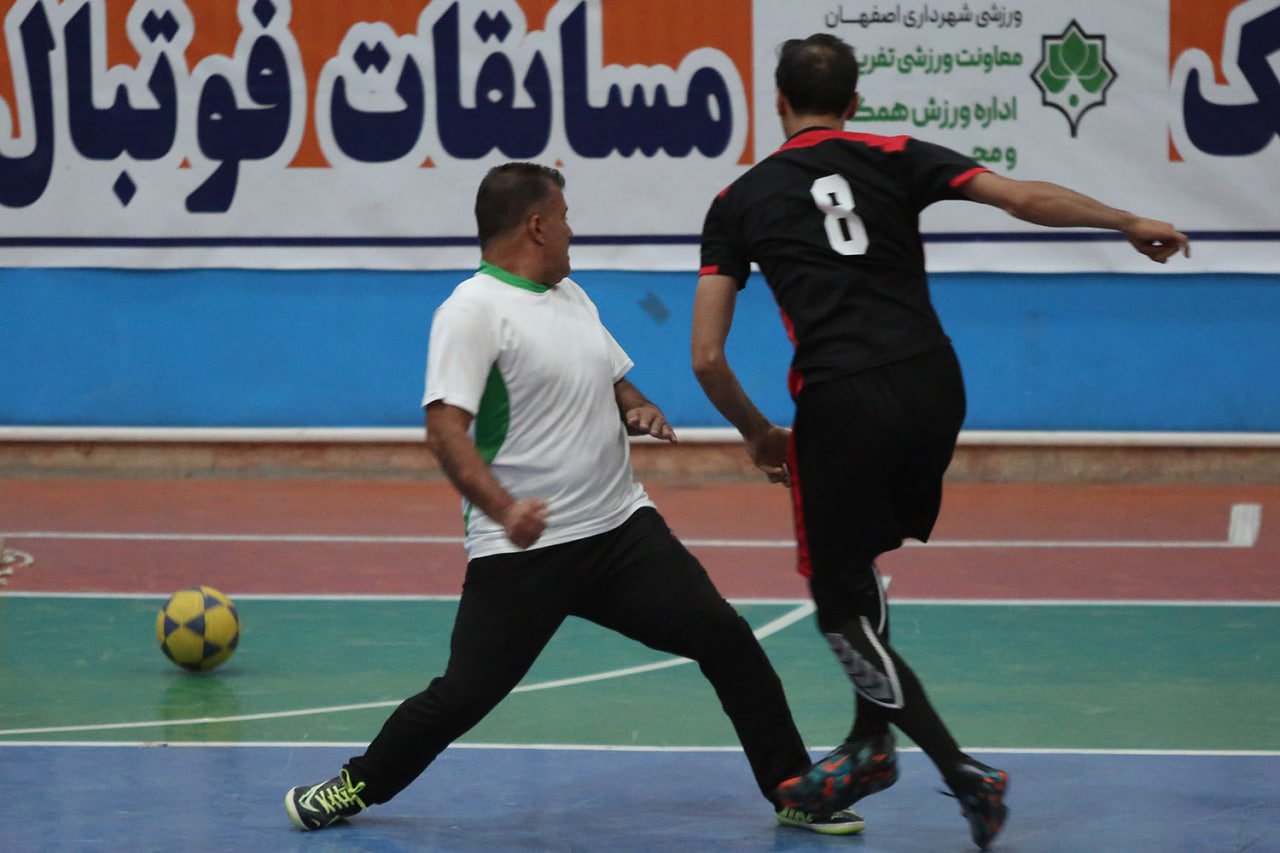 ذرهبین ورزش مجددا پیروزی را با تساوی عوض کرد + تصاویر ذرهبین ورزش مجددا پیروزی را با تساوی عوض کرد + تصاویر