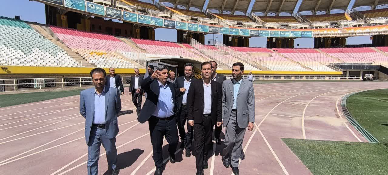 بازدید مدیرکل دیوان محاسبات استان اصفهان از مجموعه ورزشی نقش جهان