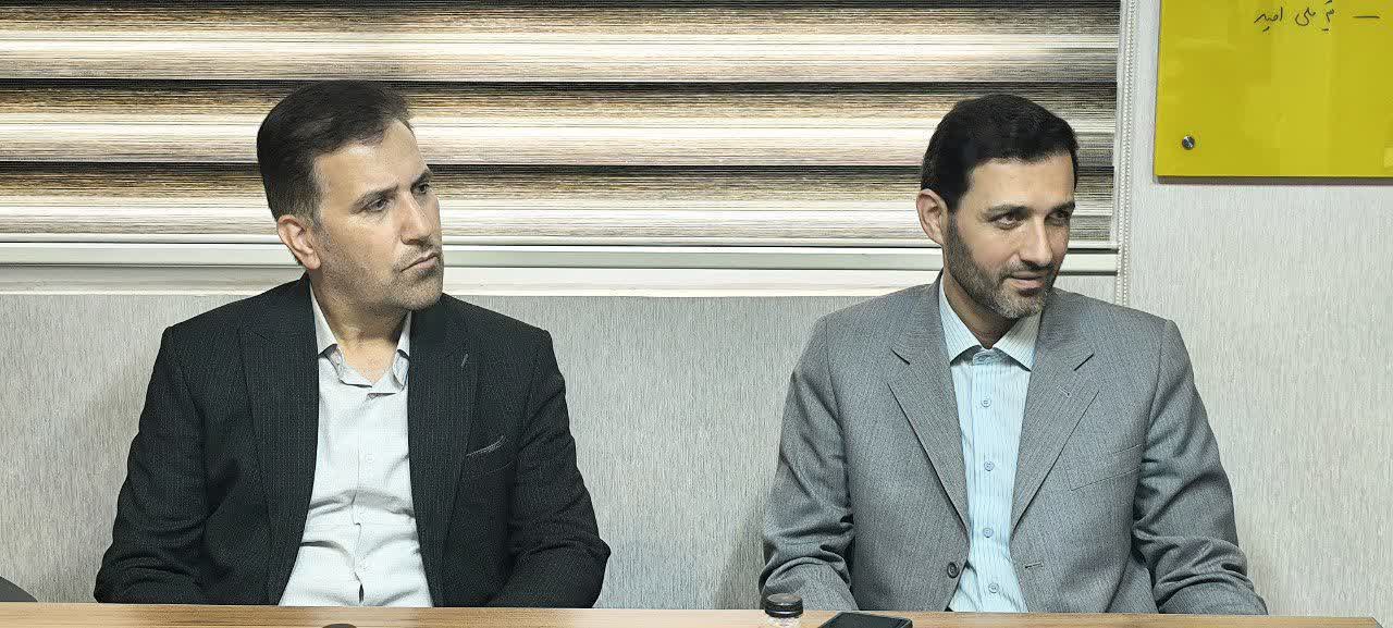 بازدید مدیرکل دیوان محاسبات استان اصفهان از مجموعه ورزشی نقش جهان بازدید مدیرکل دیوان محاسبات استان اصفهان از مجموعه ورزشی نقش جهان