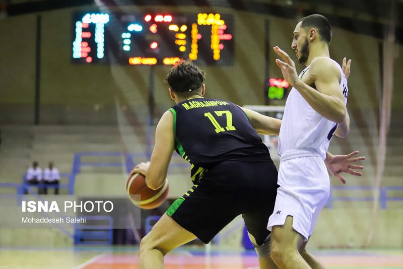 شکست نمایندگان اصفهان و پیروزی استقلال تهران