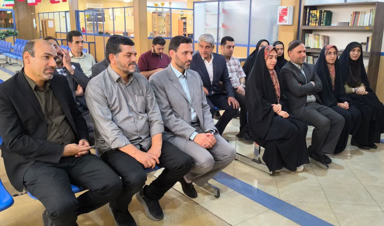 تجلیل از فاطمه و زینب شکاری خواهران ورزشکار رشته تیراندازی تجلیل از فاطمه و زینب شکاری خواهران ورزشکار رشته تیراندازی