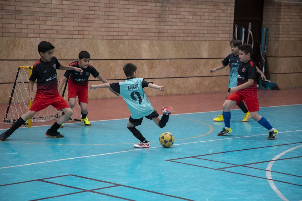 پایان ماجراجویی پایگاه خبری ذره‌بین ورزش