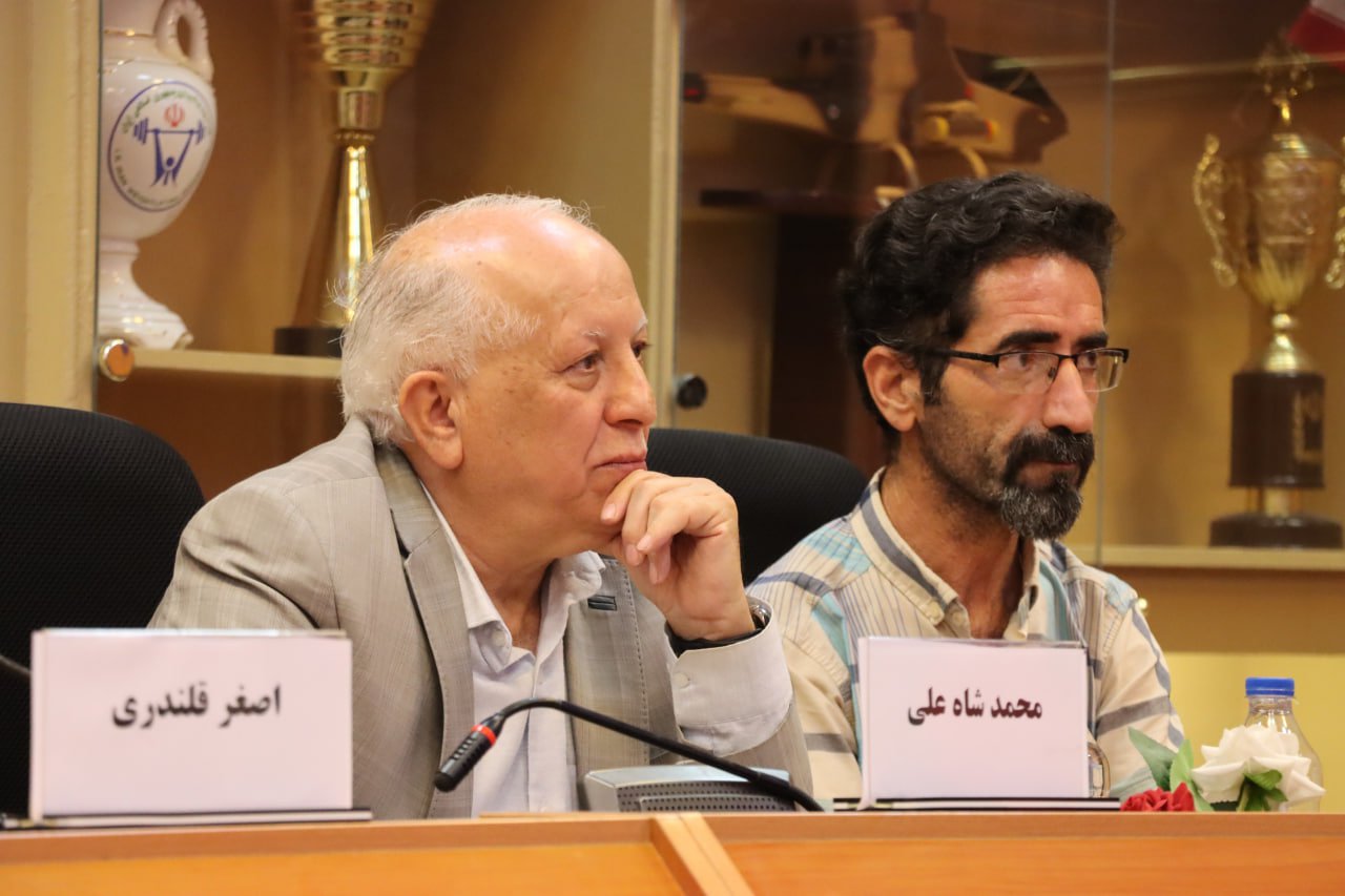 نشست خبری مدیرکل ورزش و جوانان استان اصفهان+تصاویر