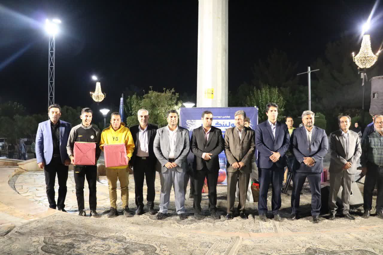 نایب قهرمانی عکاس ذرهبین ورزش در مسابقات بولینگ+تصاویر نایب قهرمانی عکاس ذرهبین ورزش در مسابقات بولینگ+تصاویر