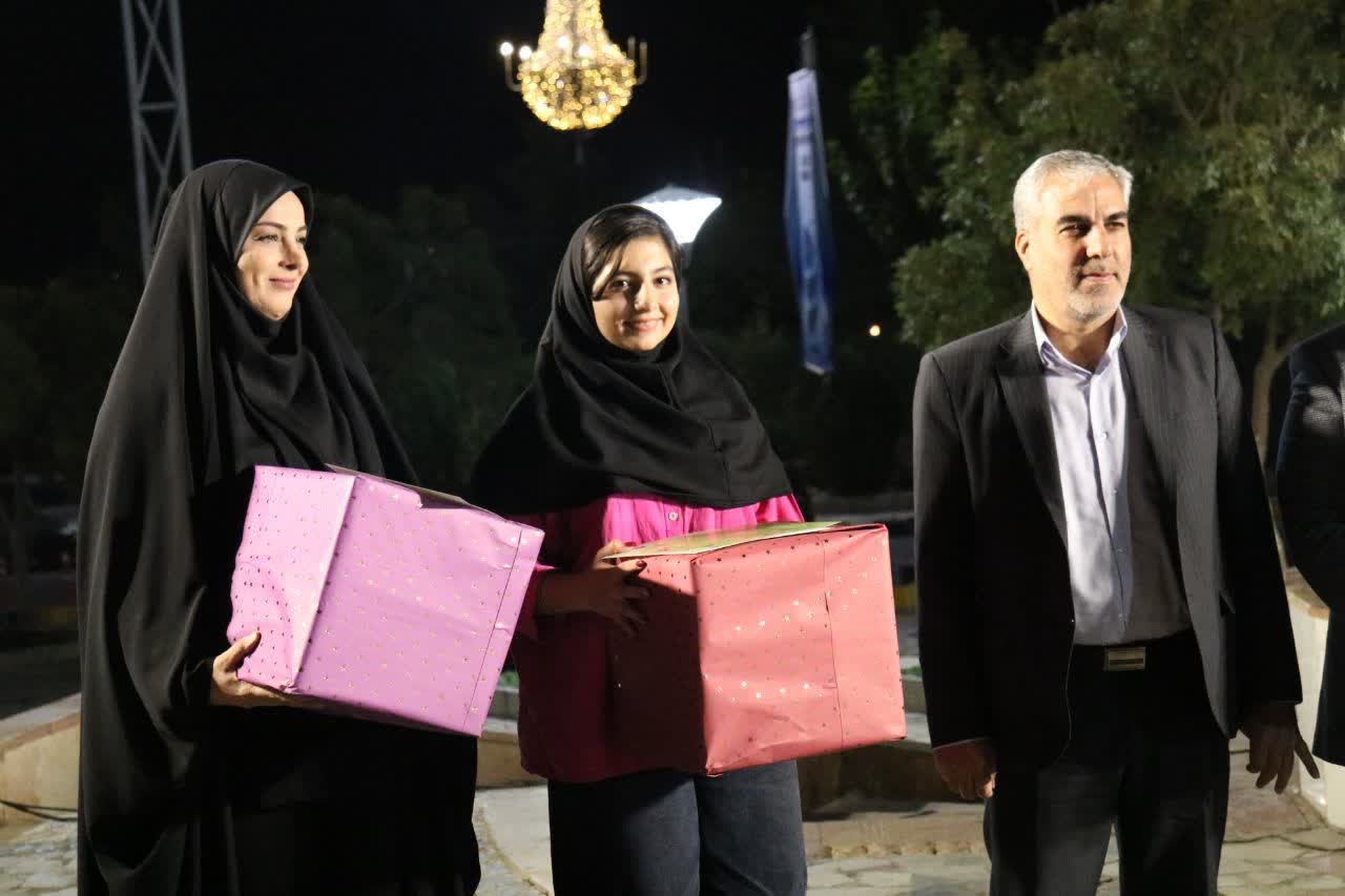 نایب قهرمانی عکاس ذرهبین ورزش در مسابقات بولینگ+تصاویر نایب قهرمانی عکاس ذرهبین ورزش در مسابقات بولینگ+تصاویر