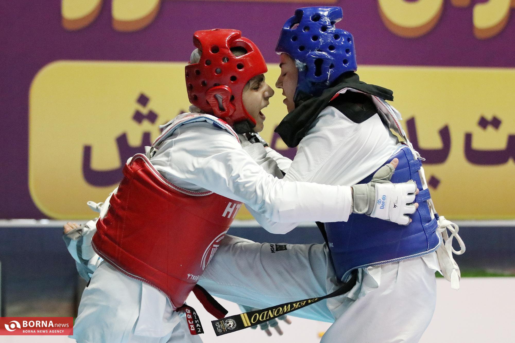 نایب‌قهرمانی اصفهان در مسابقات تکواندو استعدادهای برتر دختران کشور