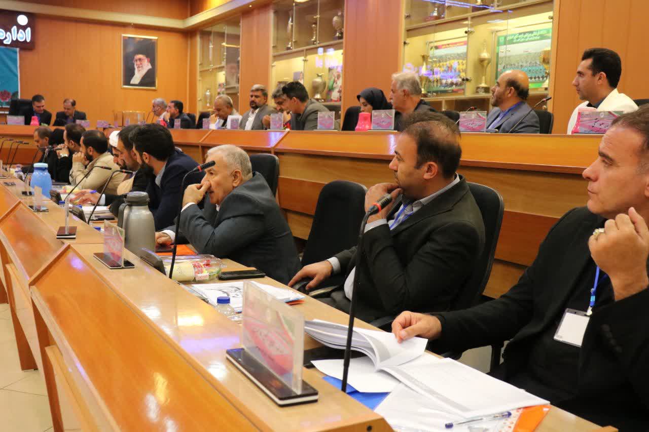 انتخاب وحید حیدریان به عنوان رئیس هیات کاراته استان اصفهان+تصاویر 