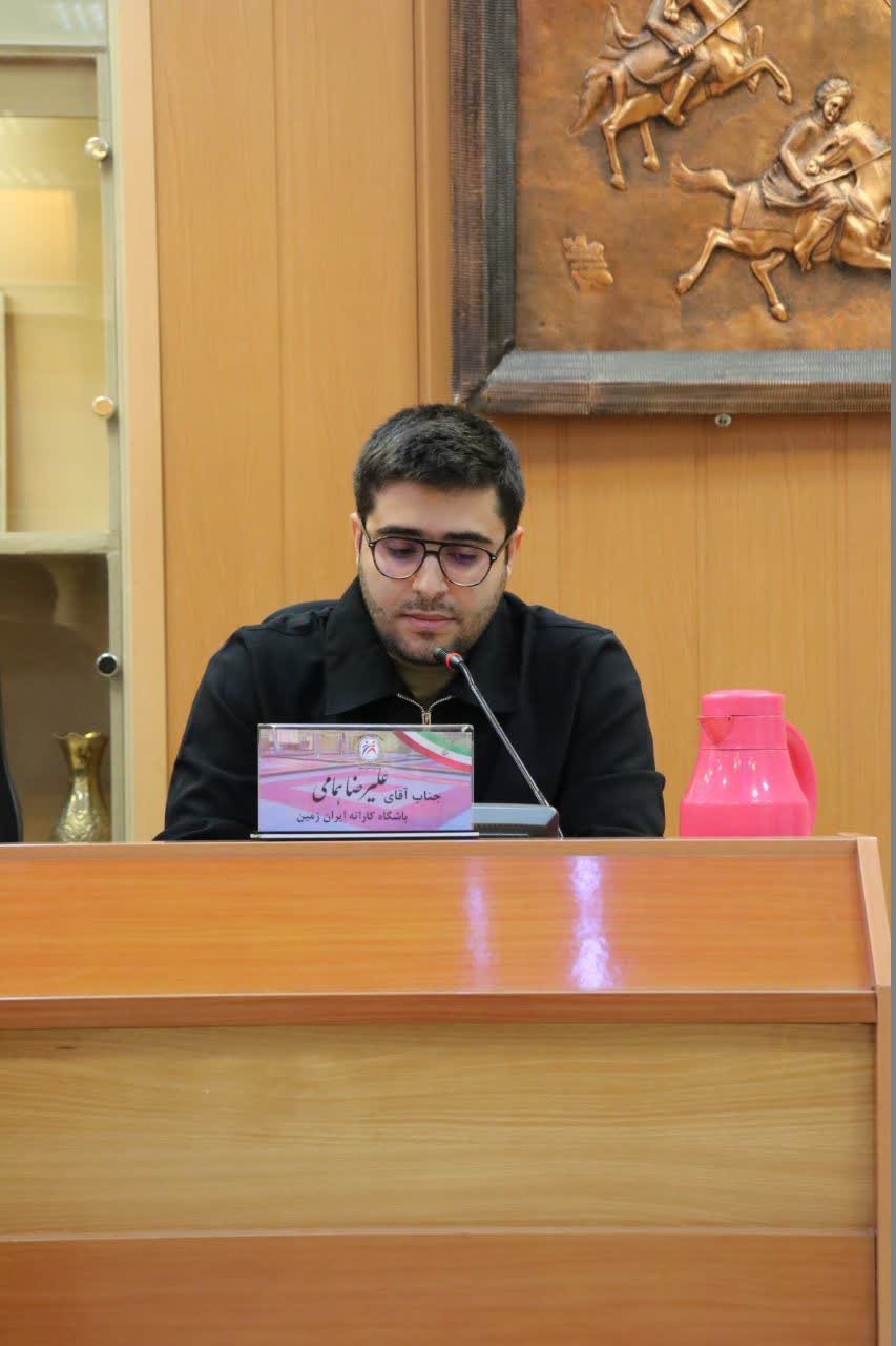 انتخاب وحید حیدریان به عنوان رئیس هیات کاراته استان اصفهان+تصاویر 