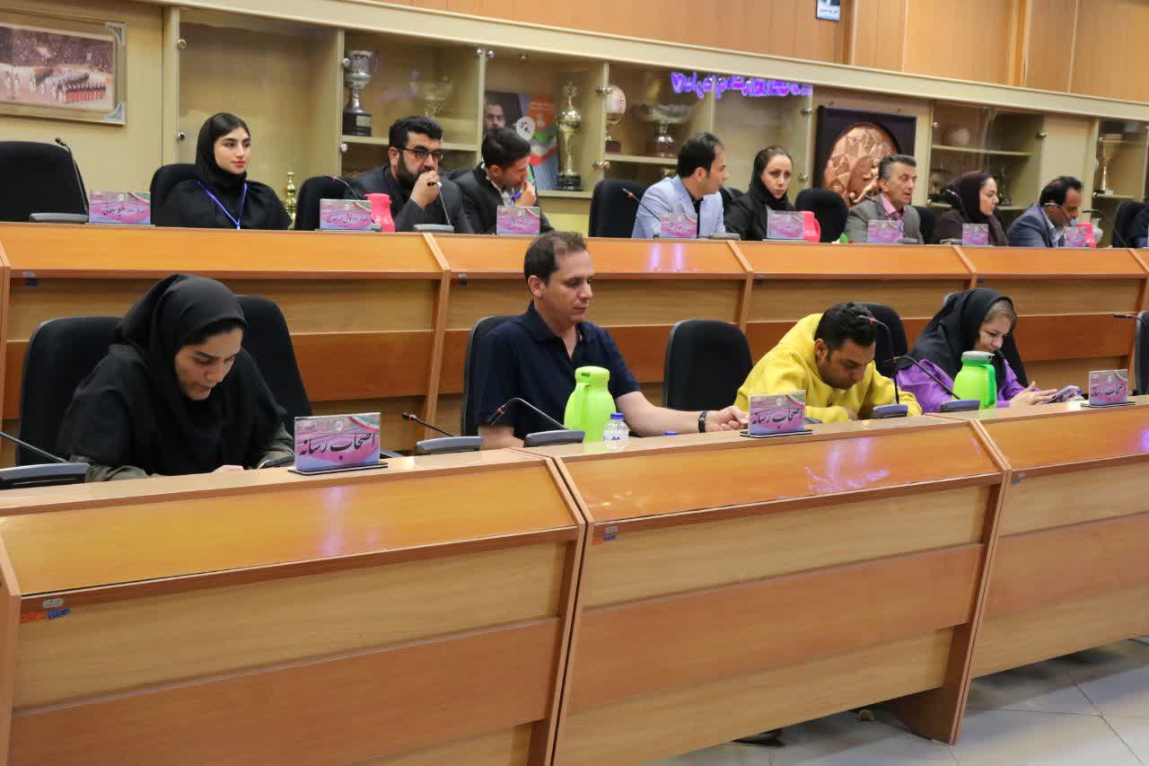 انتخاب وحید حیدریان به عنوان رئیس هیات کاراته استان اصفهان+تصاویر 