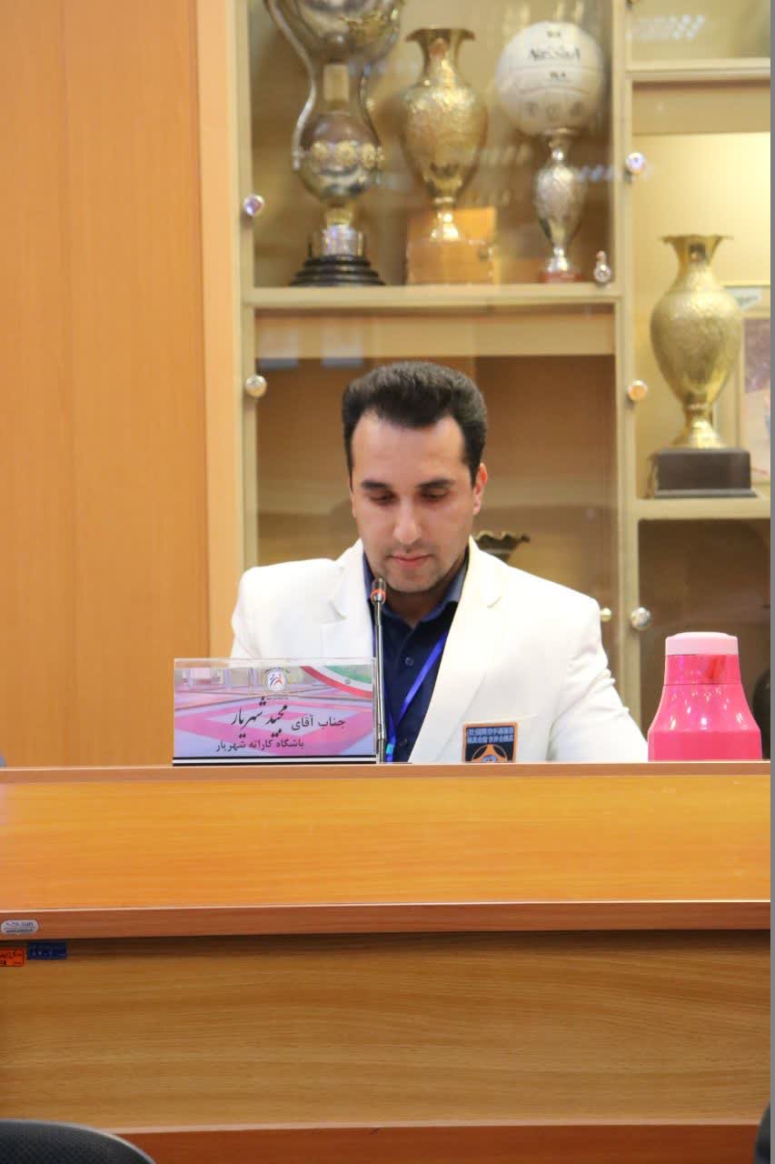 انتخاب وحید حیدریان به عنوان رئیس هیات کاراته استان اصفهان+تصاویر 