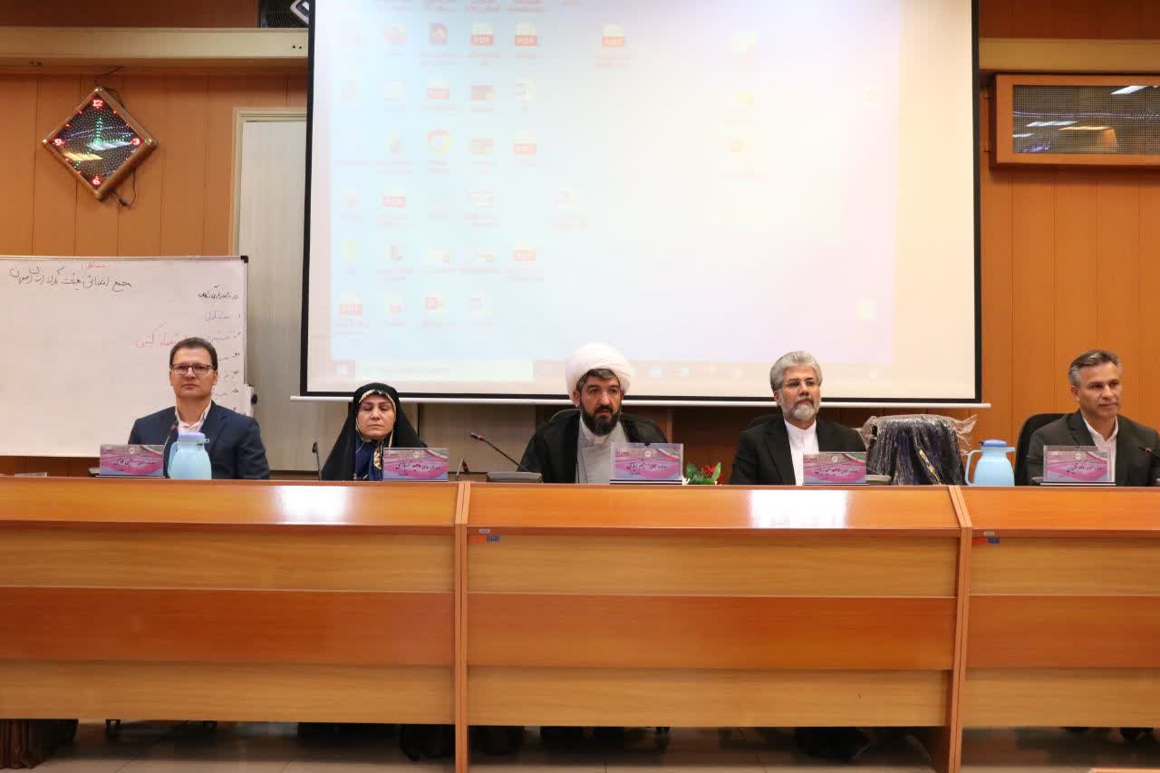 انتخاب وحید حیدریان به عنوان رئیس هیات کاراته استان اصفهان+تصاویر 