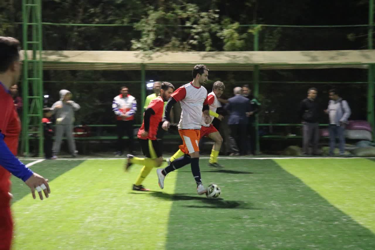 پایان هفته نخست مسابقات مینی‌فوتبال رسانه استان اصفهان+تصاویر