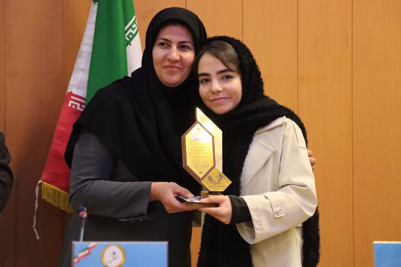 برگزاری مجمع سالیانه هیات اسکی استان اصفهان+تصاویر برگزاری مجمع سالیانه هیات اسکی استان اصفهان+تصاویر