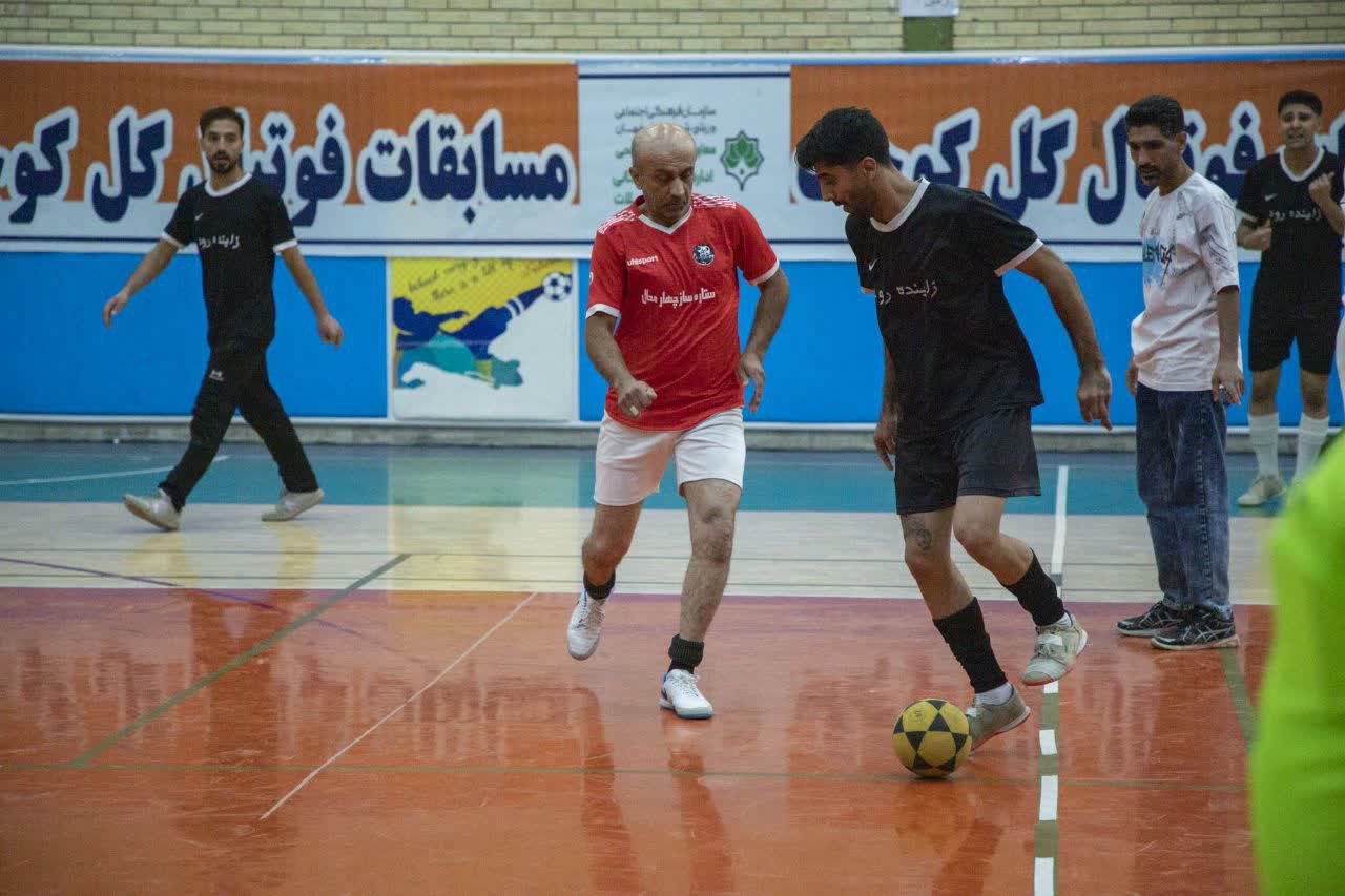 معرفی تیم‌های قهرمان مسابقات فوتبال گل کوچک اصفهان+تصاویر