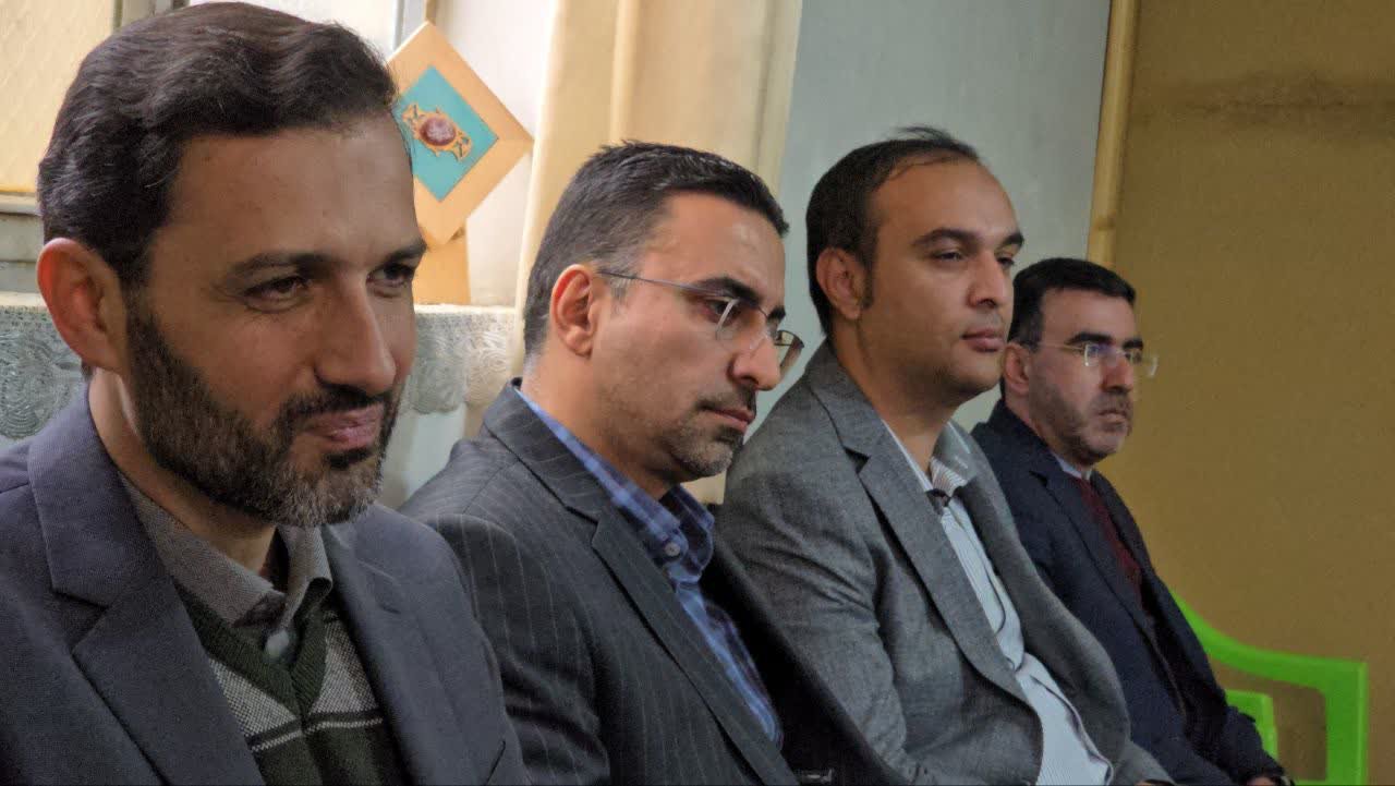 حضور مدیرکل ورزش و جوانان استان اصفهان در شهرستان خوانسار+تصاویر حضور مدیرکل ورزش و جوانان استان اصفهان در شهرستان خوانسار+تصاویر