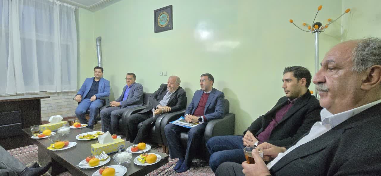 حضور مدیرکل ورزش و جوانان استان اصفهان در شهرستان خوانسار+تصاویر حضور مدیرکل ورزش و جوانان استان اصفهان در شهرستان خوانسار+تصاویر