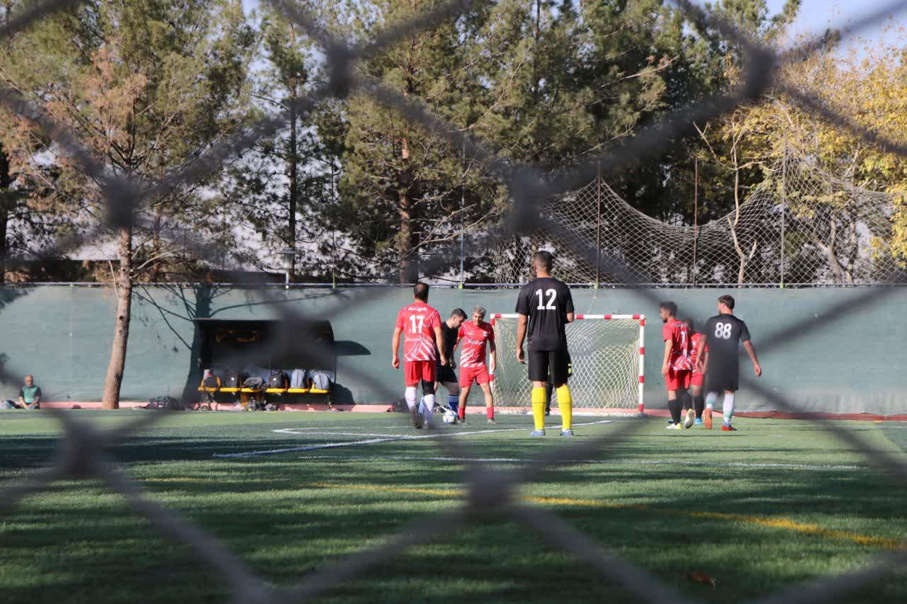 پایگاه خبری ذرهبین ورزش صدرنشین شد+ تصاویر پایگاه خبری ذرهبین ورزش صدرنشین شد+ تصاویر