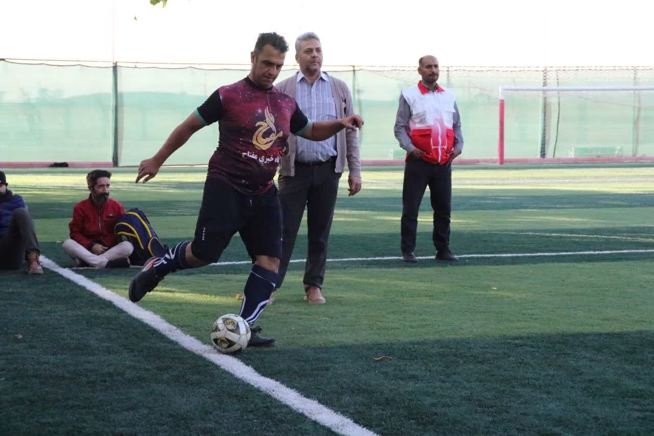 پایگاه خبری ذرهبین ورزش صدرنشین شد+ تصاویر پایگاه خبری ذرهبین ورزش صدرنشین شد+ تصاویر