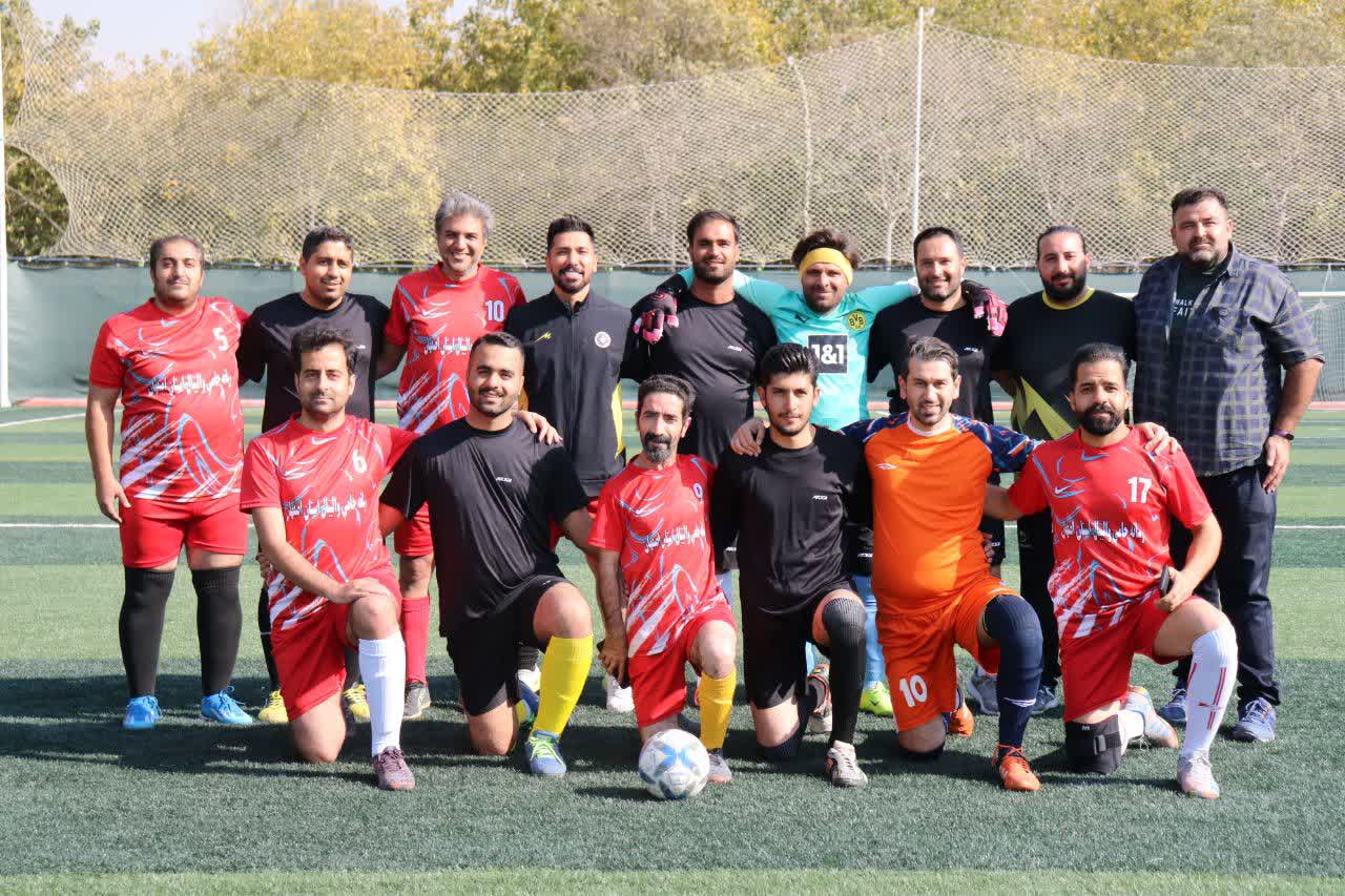 پایگاه خبری ذرهبین ورزش صدرنشین شد+ تصاویر پایگاه خبری ذرهبین ورزش صدرنشین شد+ تصاویر