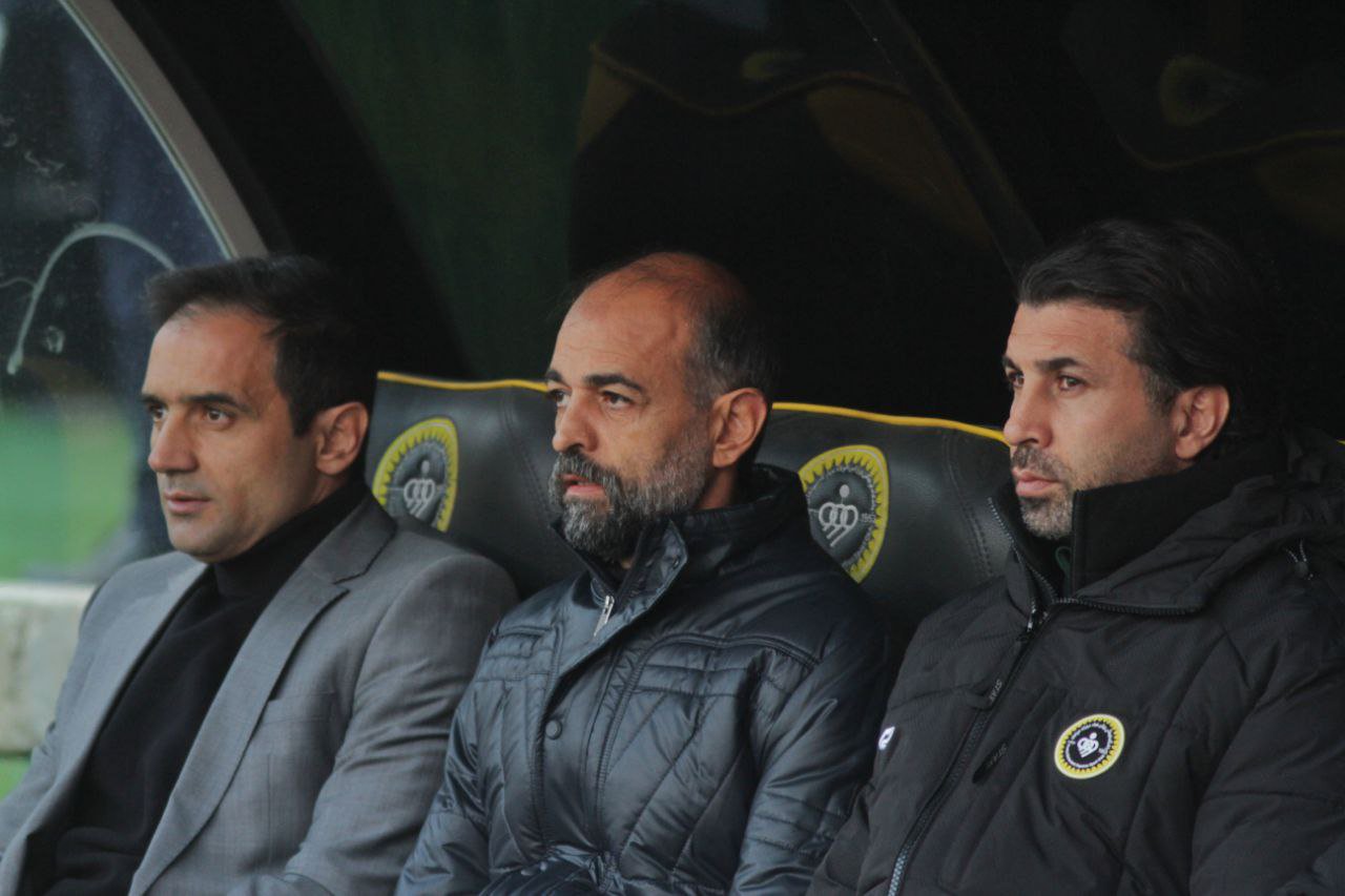  سپاهان یک–استقلال تهران2/پیروزی آبی‌ها در ثانیه‌های پایانی +تصاویر