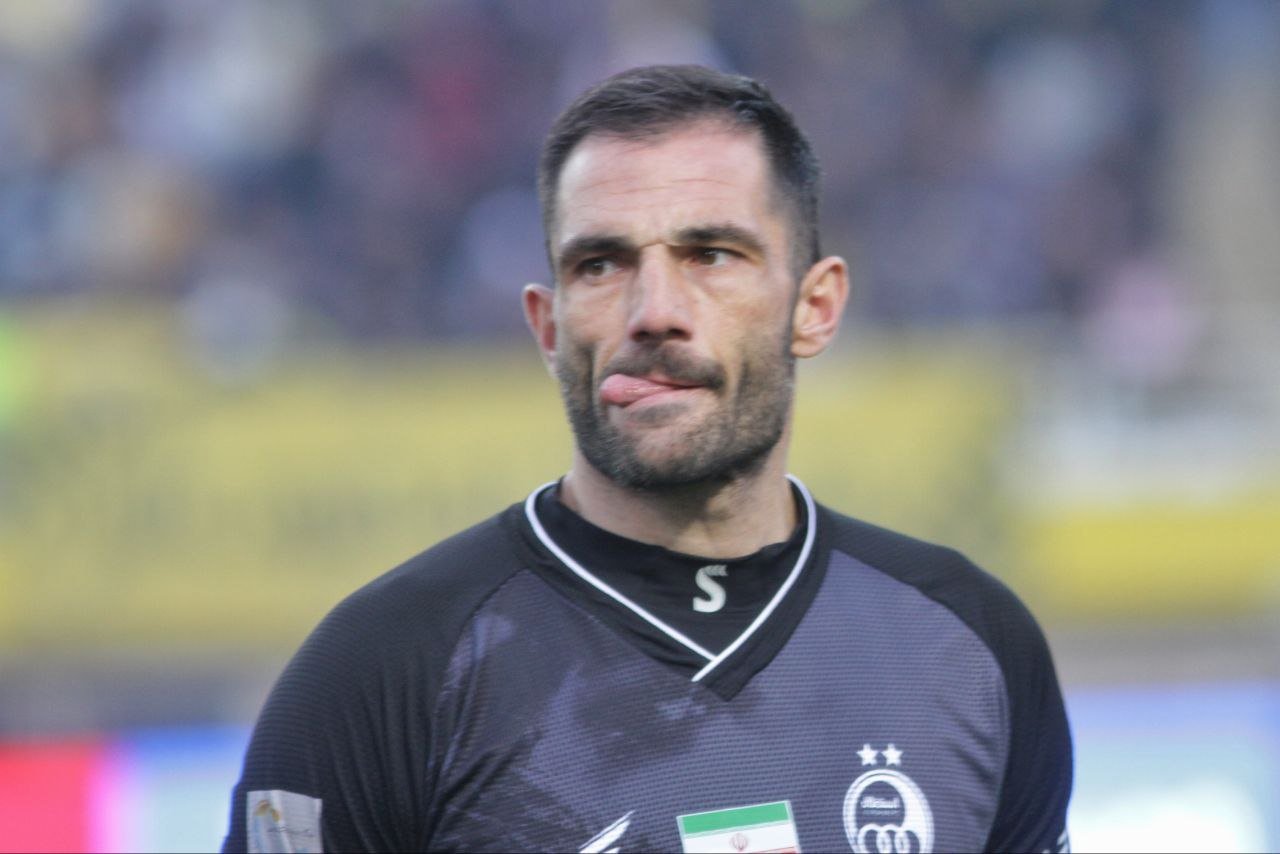  سپاهان یک–استقلال تهران2/پیروزی آبی‌ها در ثانیه‌های پایانی +تصاویر