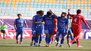 استقلال تهران ۲ -  فولاد هرمزگان 0