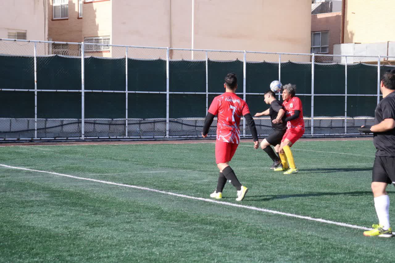 صعود ذره‌بین ورزش و صدا و سیما به فینال رقابتها