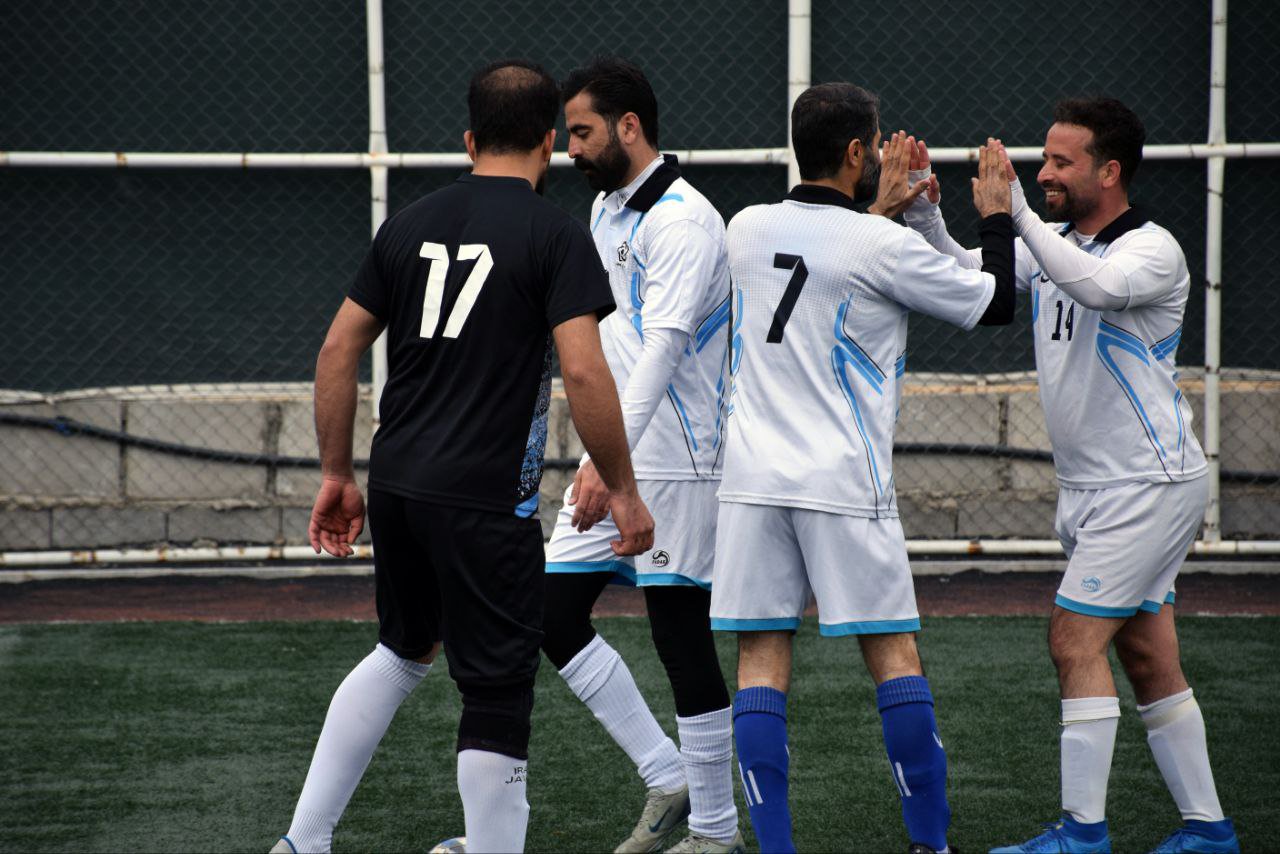 نایب قهرمانی پایگاه خبری ذره بین ورزش  