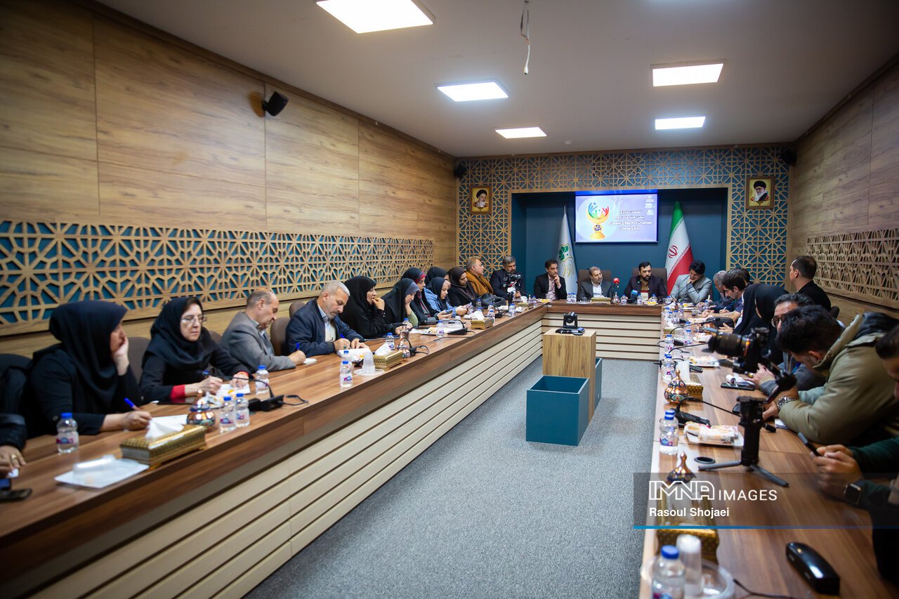 علیرضا خاکسار: هدف فراگیر کردن ورزش در سطح شهر است