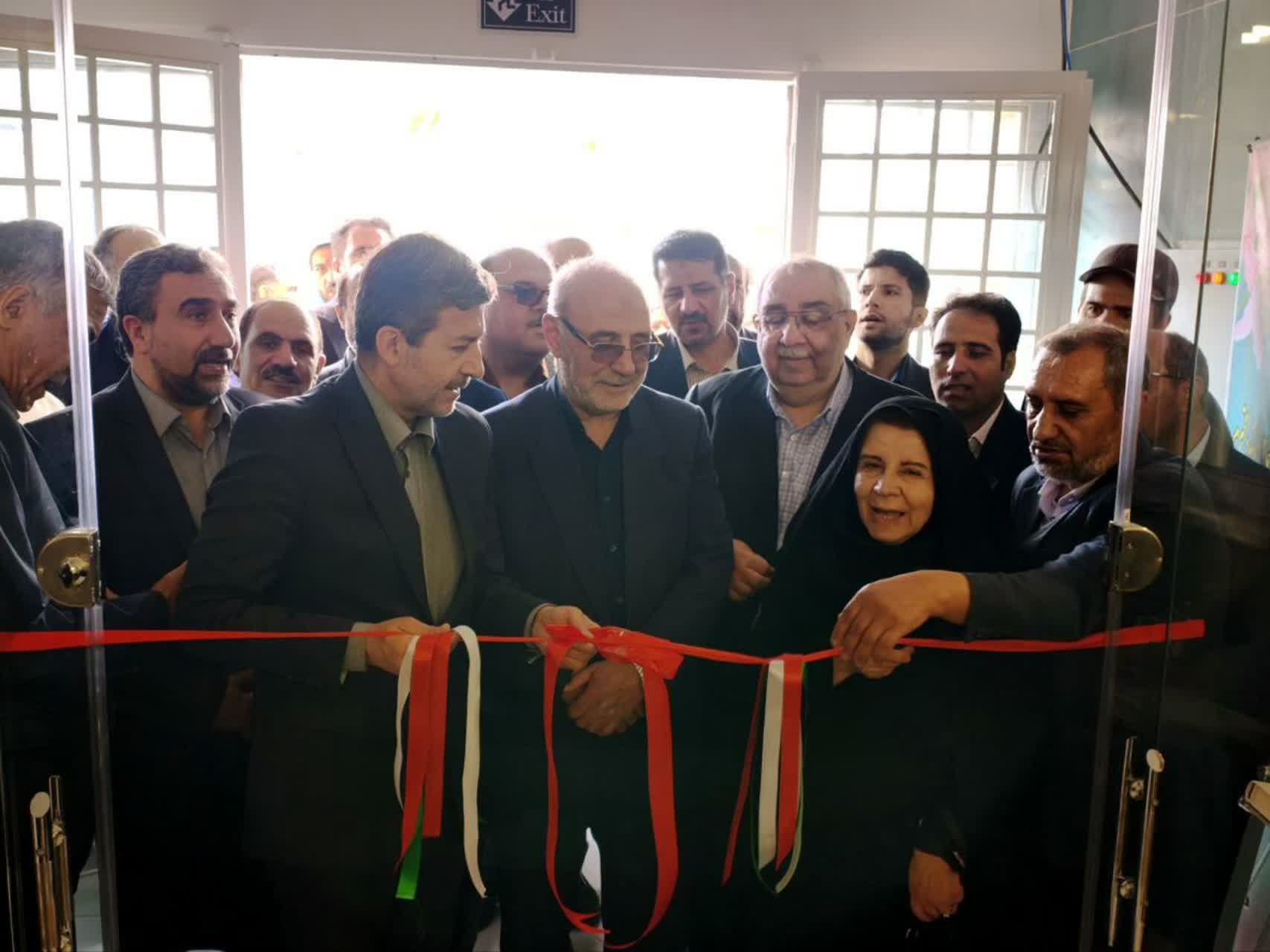 درسفر یکروزه استاندار اصفهان به شهرستان برخوار اتفاق افتاد 