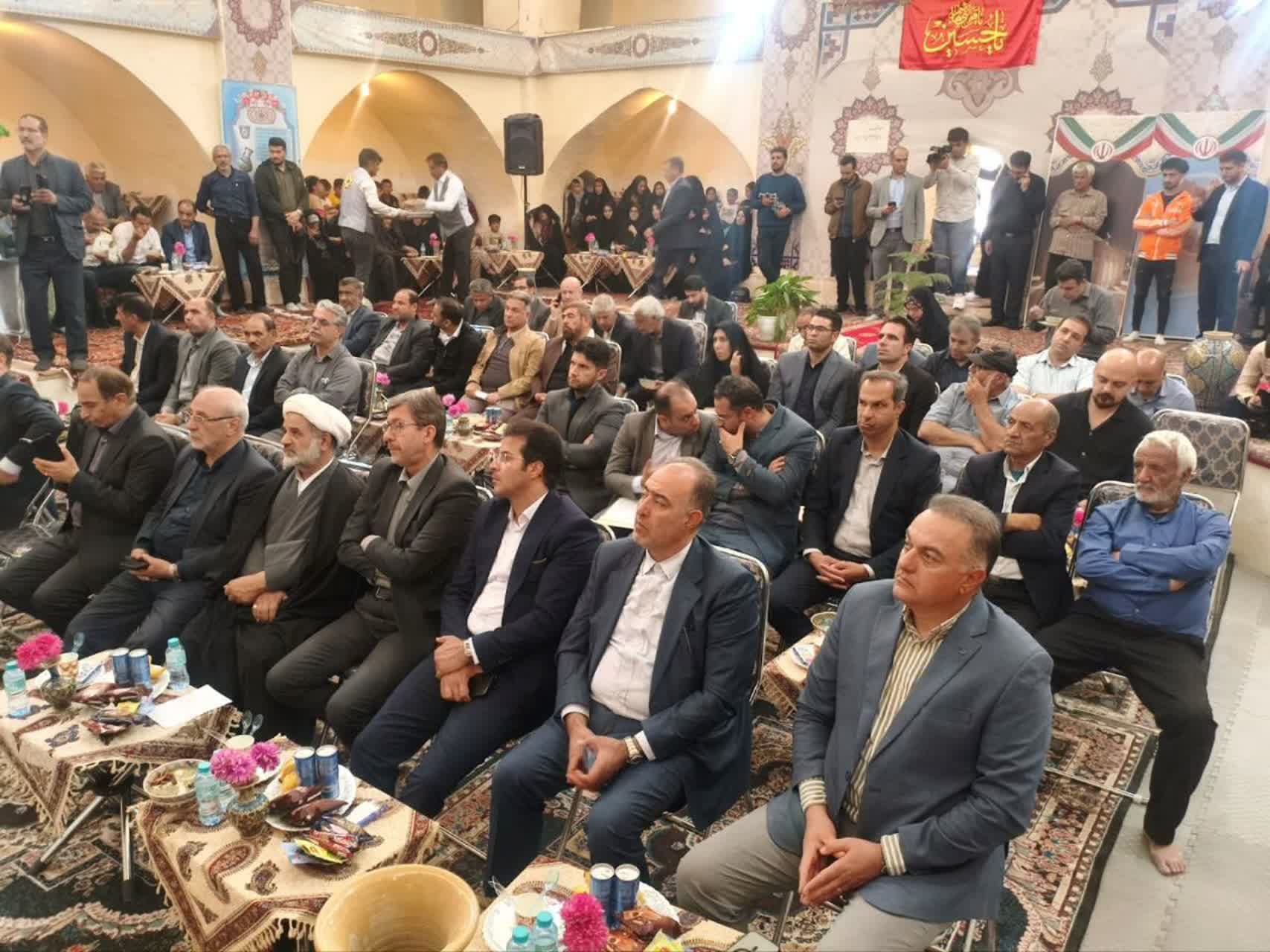درسفر یکروزه استاندار اصفهان به شهرستان برخوار اتفاق افتاد 