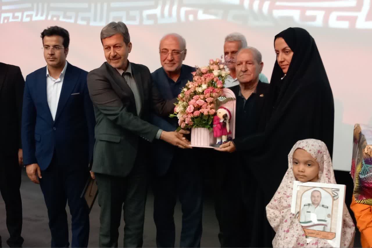 درسفر یکروزه استاندار اصفهان به شهرستان برخوار اتفاق افتاد 