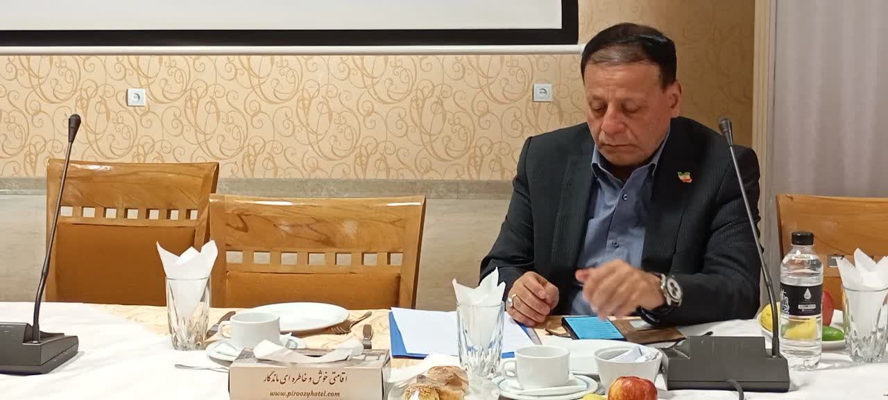 نشست اعضای مجمع خیران ورزشیار استان اصفهان