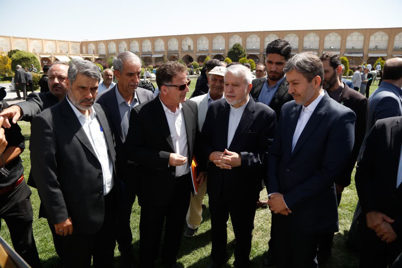رونمایی از طرح جامع احیا ورزش چوگان در میدان امام (ره) اصفهان