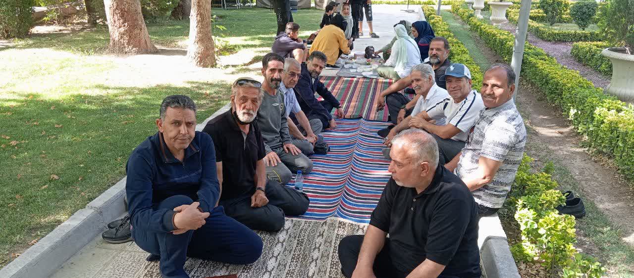 پیوند عمیق خانواده «کورن‌هول» در اصفهان