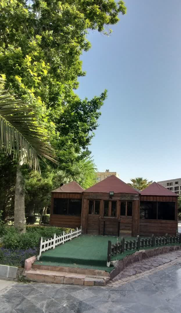 پیوند عمیق خانواده «کورن‌هول» در اصفهان
