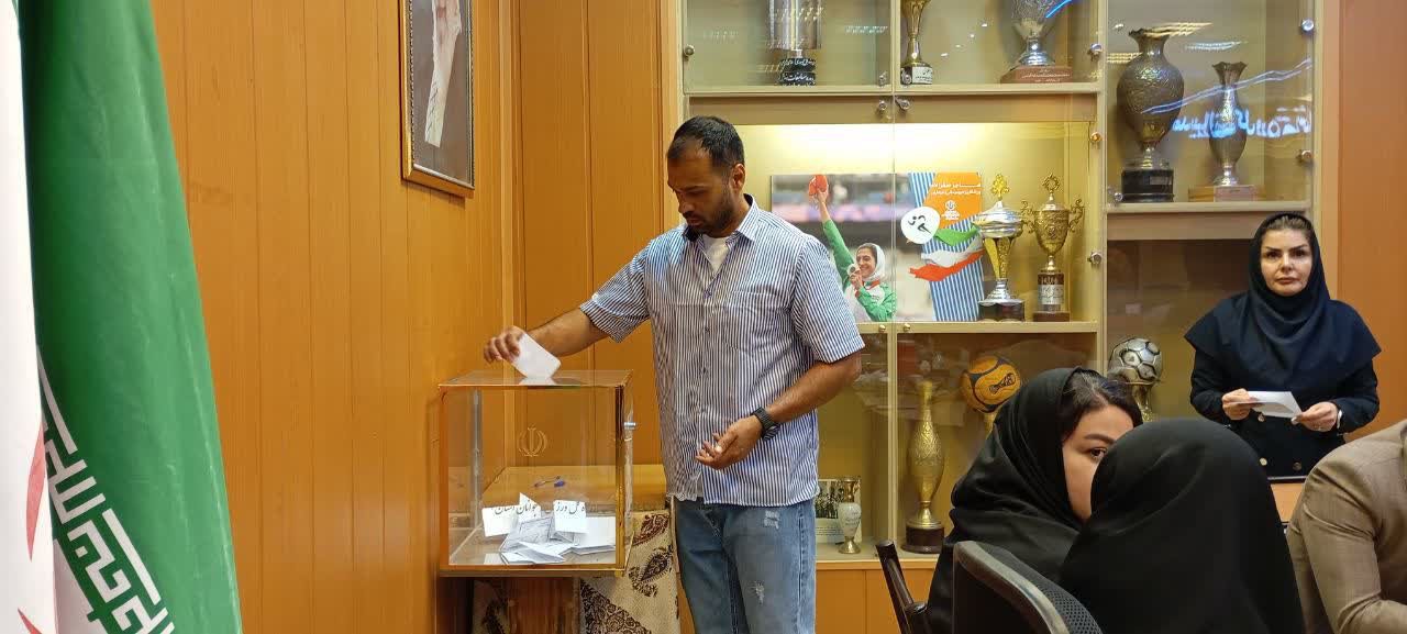 چالش‌های توسعه قایقرانی در استان اصفهان با وجود پتانسیل‌های آبی