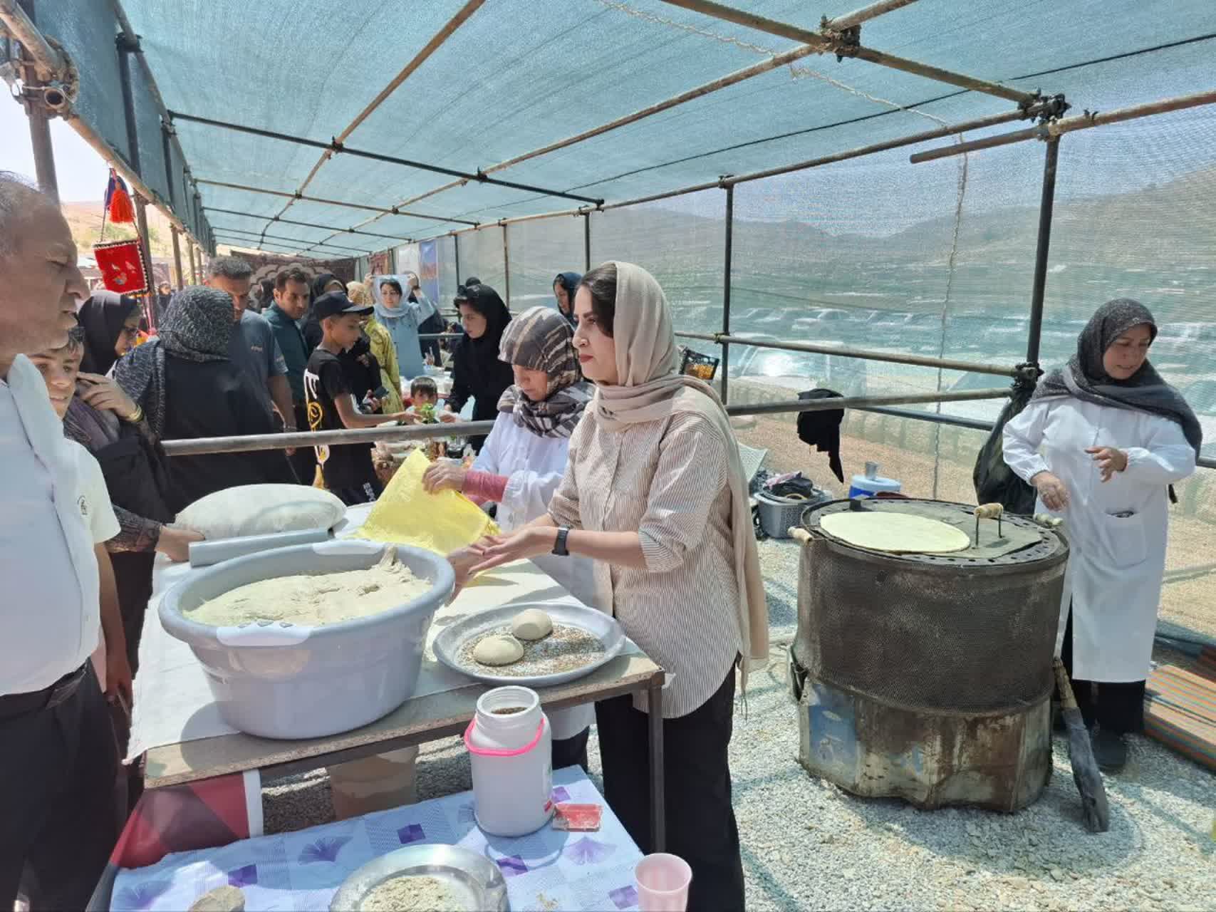 برگزاری دومین جشنواره بزرگ «حرکت و برکت» یادواره شهدای جنگ رمضان در سمیرم+تصاویر 