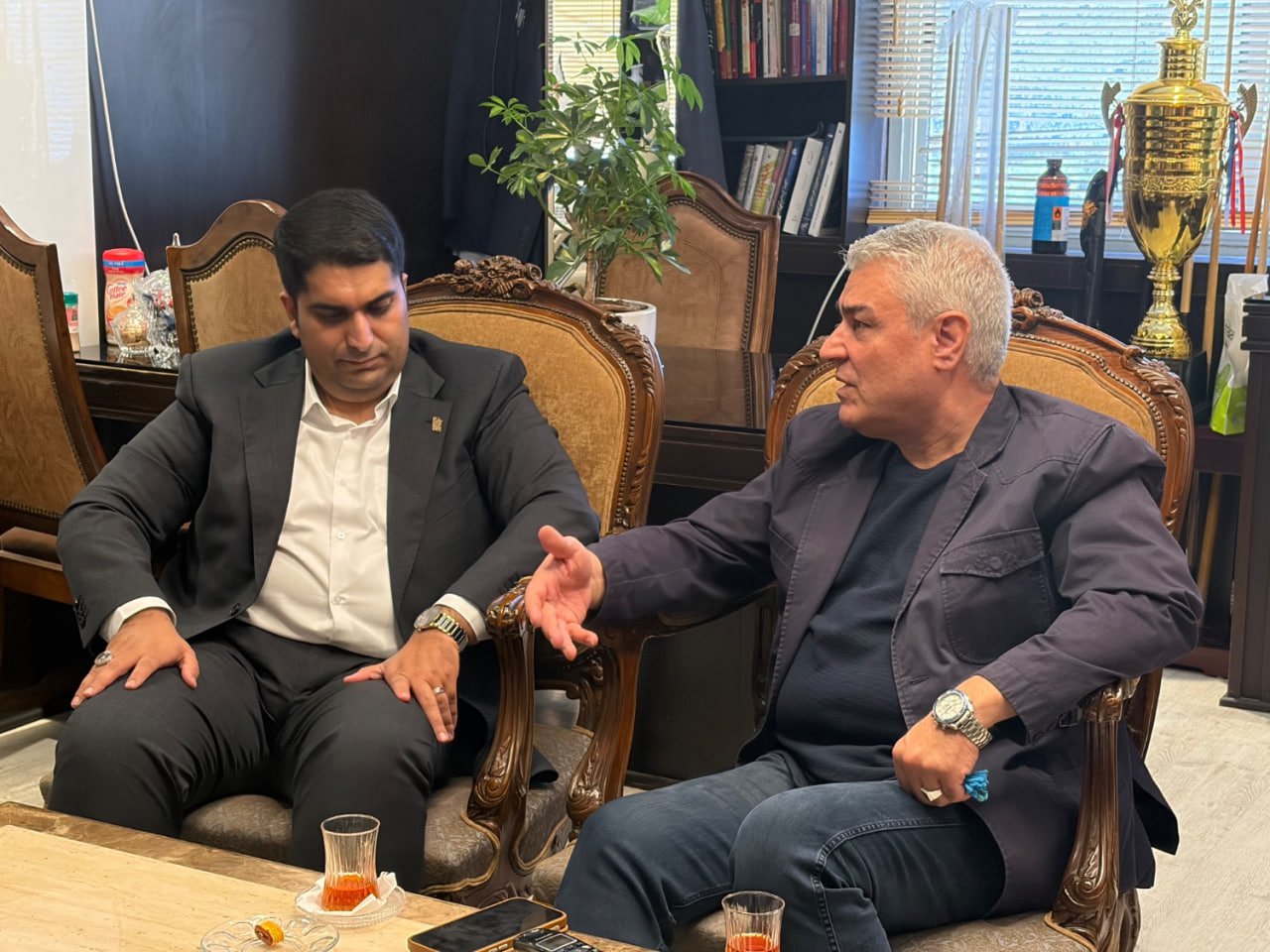 نشست مشترک فدراسیون بولینگ و بیلیارد با هیات استان اصفهان برگزار شد