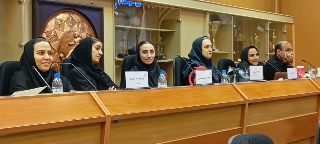 برگزاری مجمع عمومی سالیانه هیات ورزش‌های دانشگاهی استان اصفهان+تصاویر