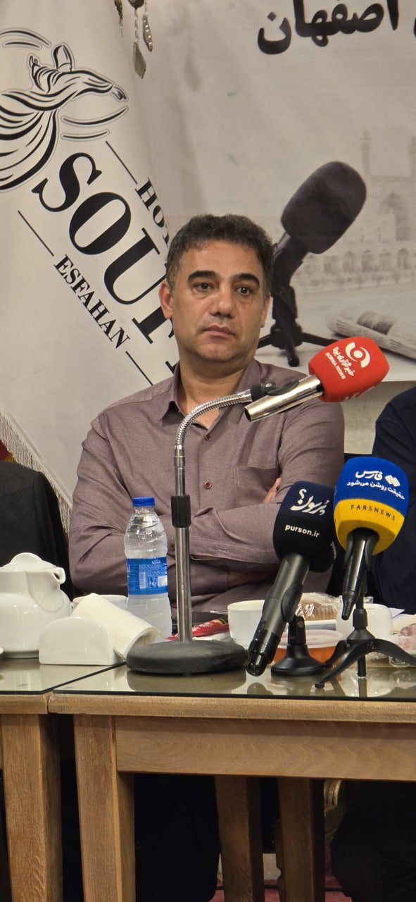 نشست خبری مدیر کل ورزش و جوانان استان اصفهان+تصاویر 