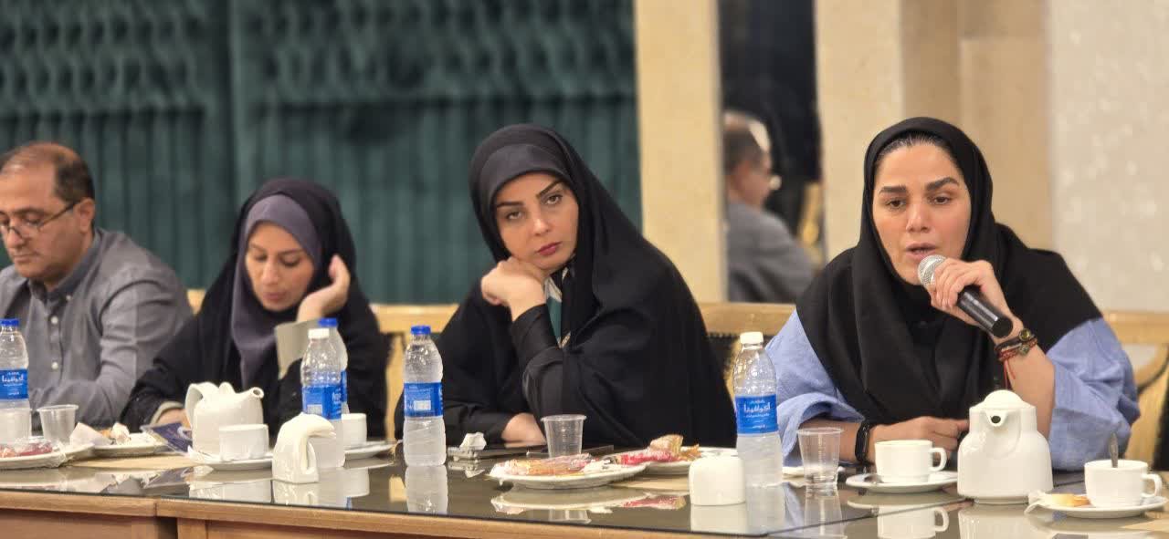 نشست خبری مدیر کل ورزش و جوانان استان اصفهان+تصاویر 