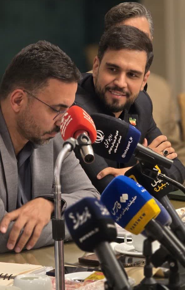 نشست خبری مدیر کل ورزش و جوانان استان اصفهان+تصاویر 