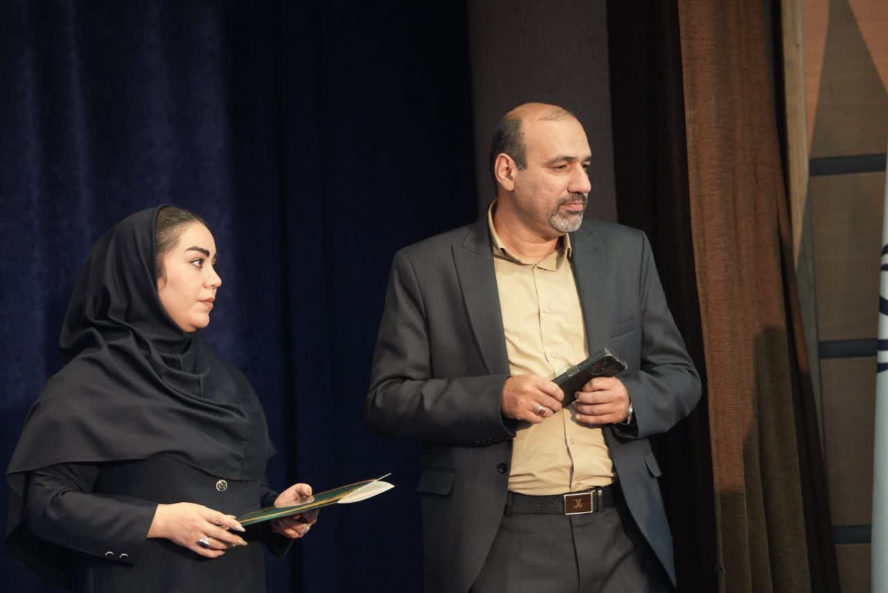 برگزاری آیین باشکوه تجلیل از افتخارآفرینان ورزش و جوانان برتر استان اصفهان+تصاویر برگزاری آیین باشکوه تجلیل از افتخارآفرینان ورزش و جوانان برتر استان اصفهان+تصاویر