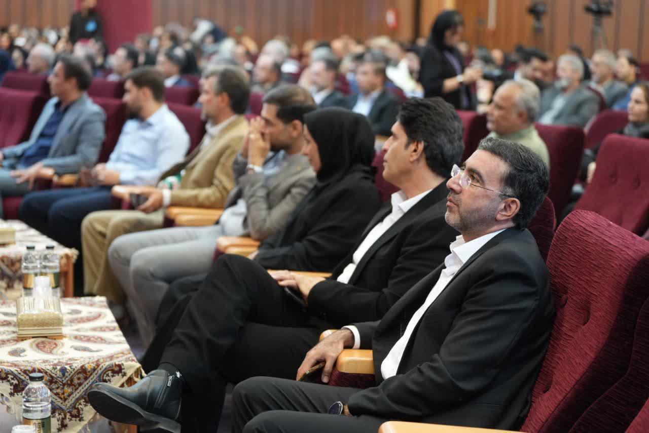 برگزاری آیین باشکوه تجلیل از افتخارآفرینان ورزش و جوانان برتر استان اصفهان+تصاویر برگزاری آیین باشکوه تجلیل از افتخارآفرینان ورزش و جوانان برتر استان اصفهان+تصاویر