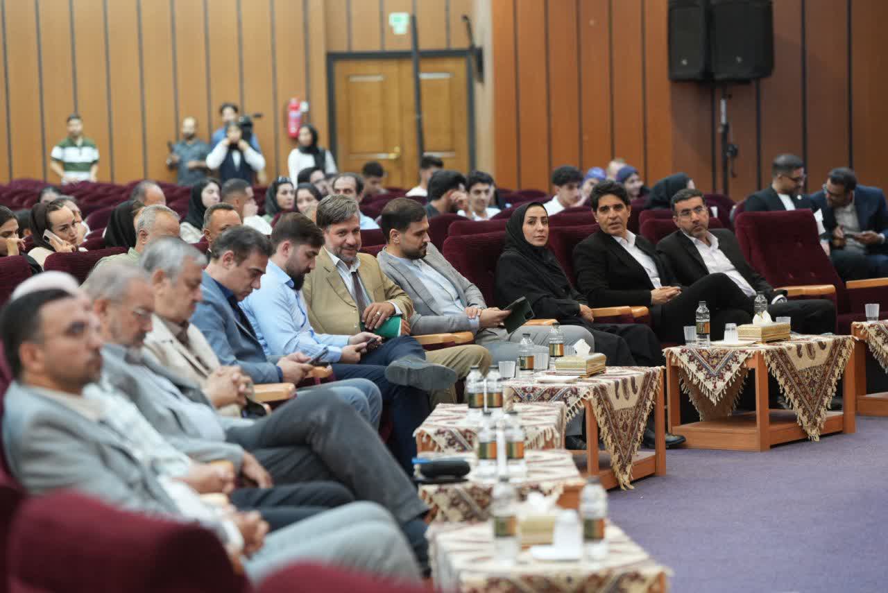 برگزاری آیین باشکوه تجلیل از افتخارآفرینان ورزش و جوانان برتر استان اصفهان+تصاویر برگزاری آیین باشکوه تجلیل از افتخارآفرینان ورزش و جوانان برتر استان اصفهان+تصاویر